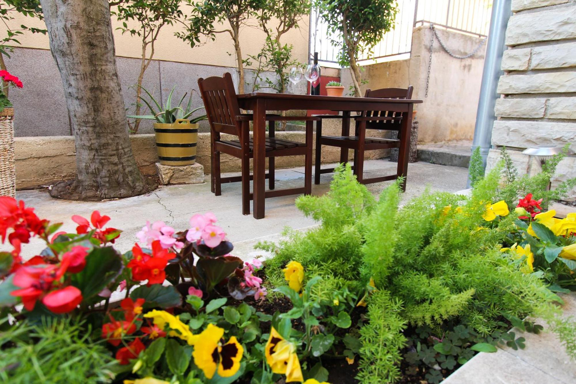 Apartmani Roje Sveti Filip I Jakov Ngoại thất bức ảnh